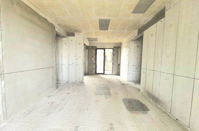 彰泰欢乐颂4室2厅114㎡40万二手房图片