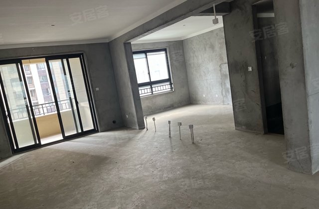 7星首府3室2厅118㎡129.8万二手房图片