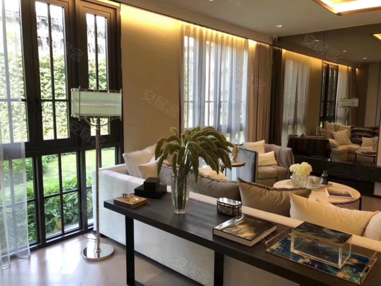 泰国曼谷约¥172万低价转售  准现房拎包入住新房公寓图片
