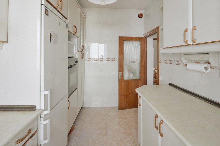 西班牙约¥211万SpainMajadahondaApartment出售二手房公寓图片