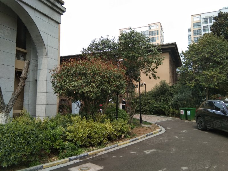 荣盛香堤荣府,蓝天路126号-蚌埠荣盛香堤荣府二手房,租房,房价-蚌埠
