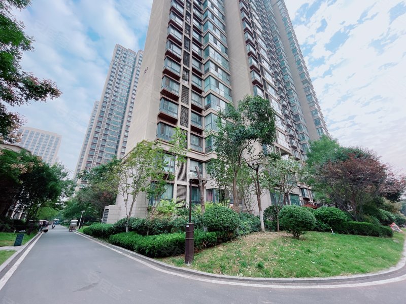 宝龙城市广场(三期)