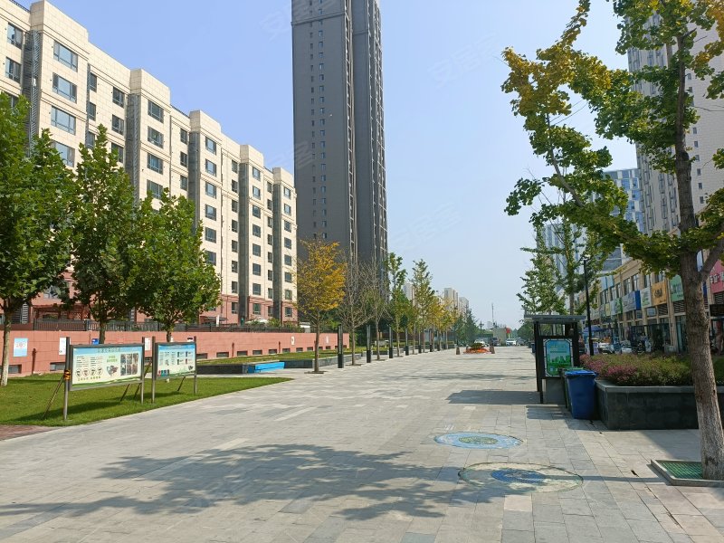 万科金域华府(路北)