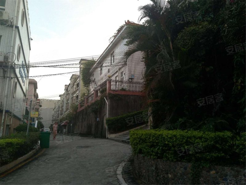 麦地南山庄(二期)