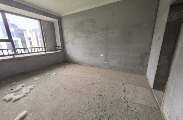 亿安新筑3室2厅137㎡76万二手房图片