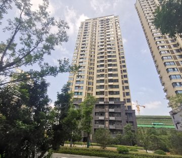 文一锦门学府里