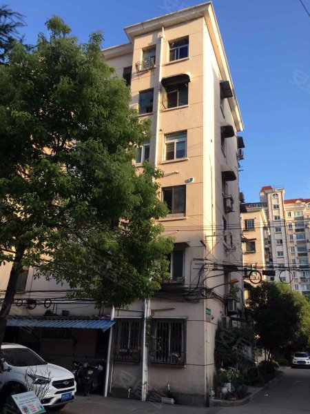 殷高路150弄小区 