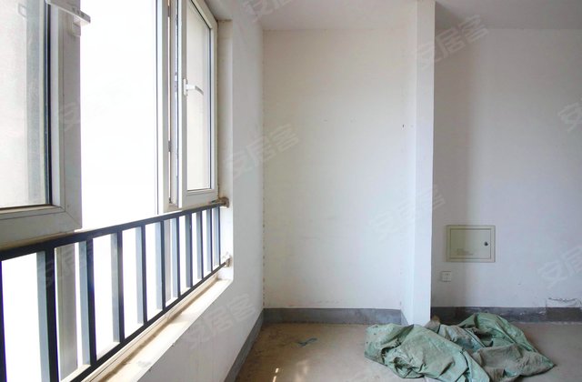 祥泰城阳光尚东3室2厅94㎡140万二手房图片