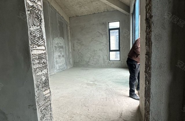 海南巧克力小镇3室2厅76㎡200万二手房图片