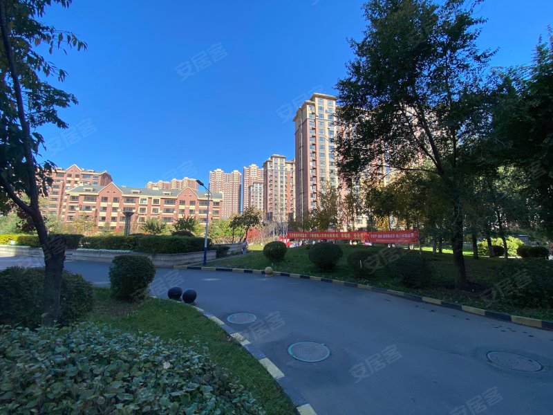 新星宇左岸小区