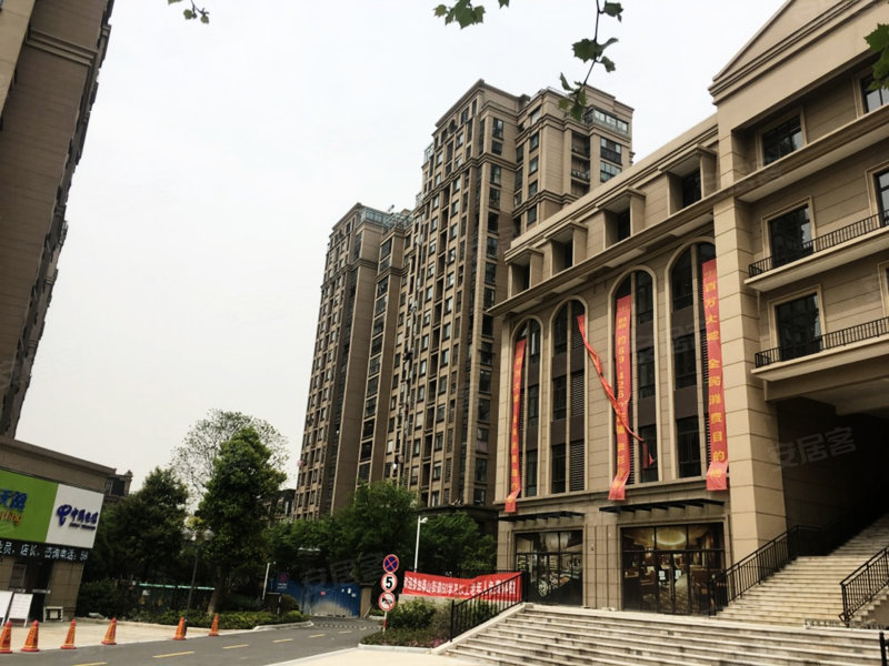 大华锦绣华城四街区