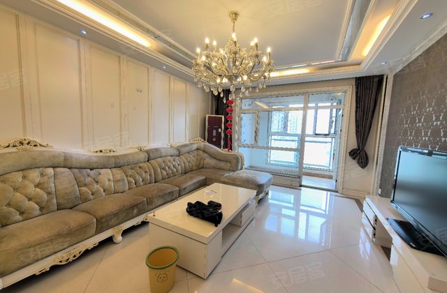 塞纳荣府3室2厅135㎡134万二手房图片