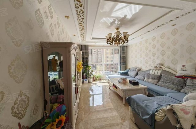 兴盛国际花园3室2厅134㎡68万二手房图片