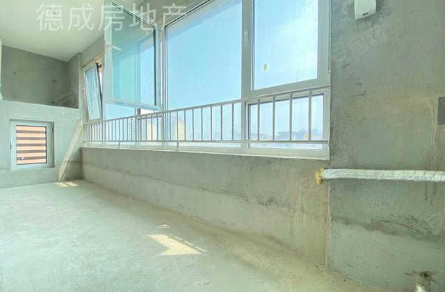 国泰海韵华府3室2厅126㎡92万二手房图片