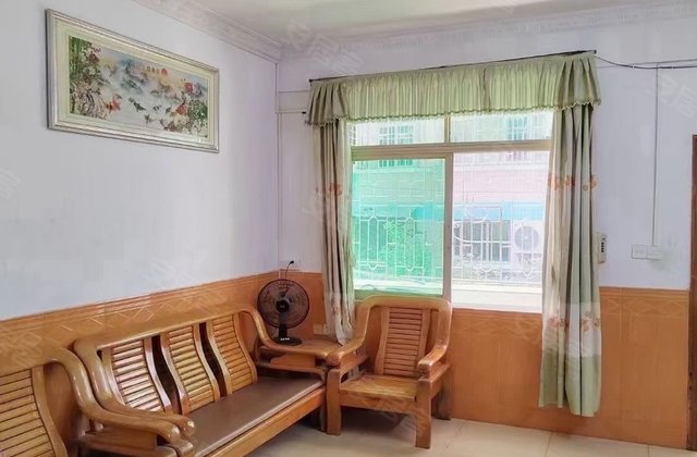 金龙花园3室2厅103㎡35.8万二手房图片