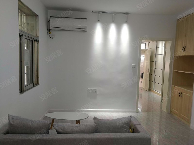 邮电路1-8号小区2室1厅1卫