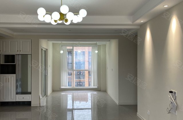 金色龙湾三区3室2厅124㎡79万二手房图片