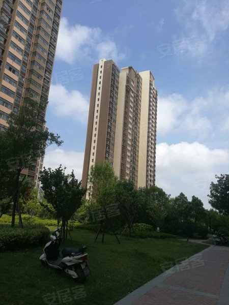 天明城人和苑小区