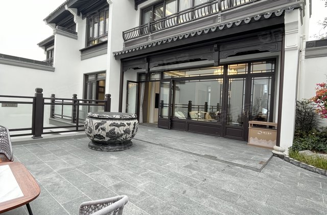 春江明月花园(别墅)5室2厅198㎡134万二手房图片