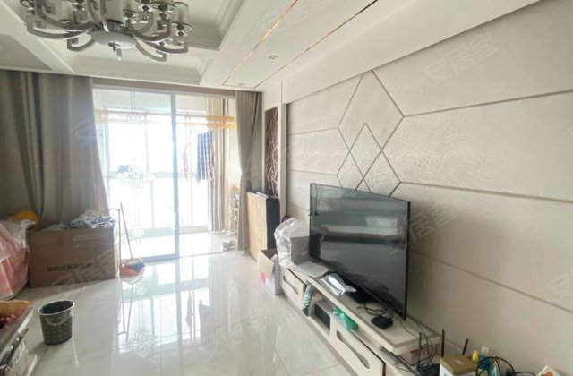 荷兰小镇东风苑2室2厅154.34㎡138万二手房图片