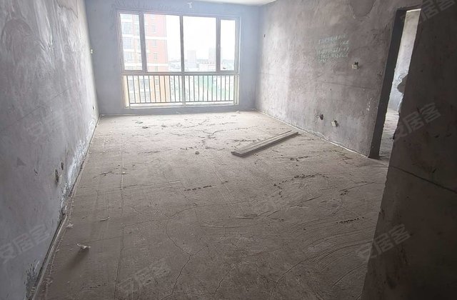 大恒郦城3室2厅145㎡90万二手房图片