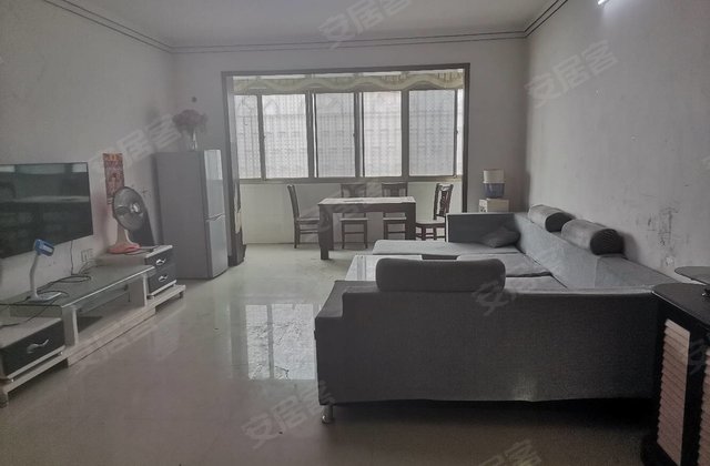 建材城二期3室2厅110㎡30.8万二手房图片
