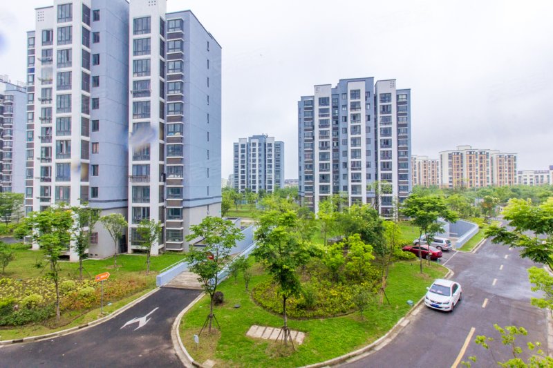 裕鸿佳苑第三社区安通南村