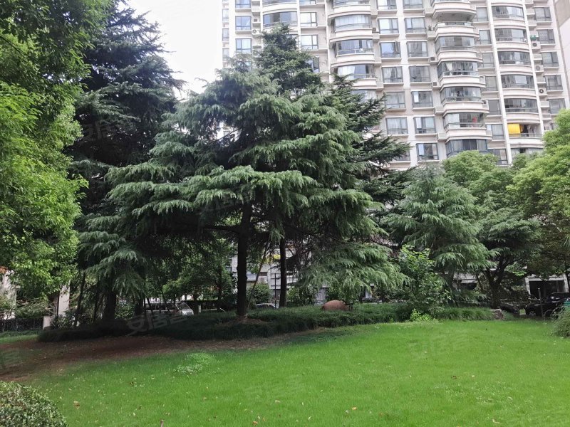 秋月枫舍(二期公寓住宅)