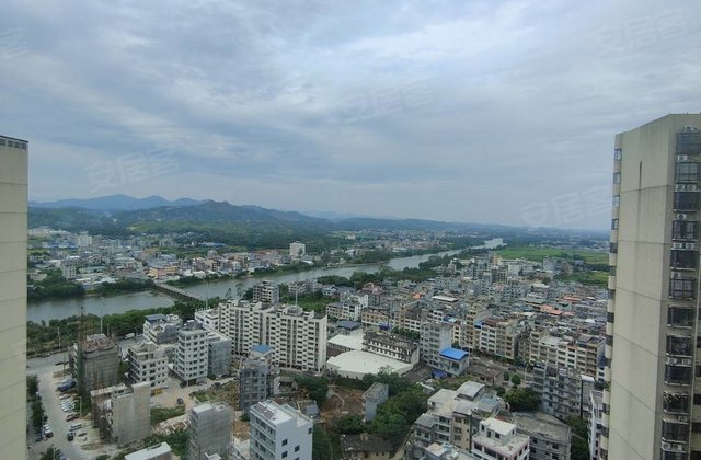 泓和旺角4室2厅122.69㎡55万二手房图片