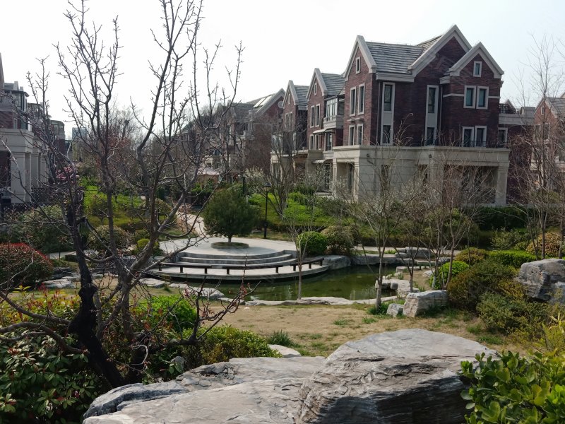 世茂红墅湾,华贯路466号-青岛世茂红墅湾二手房,租房,房价-青岛安居客