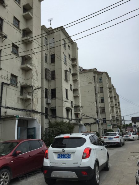 鹤坡路84弄小区