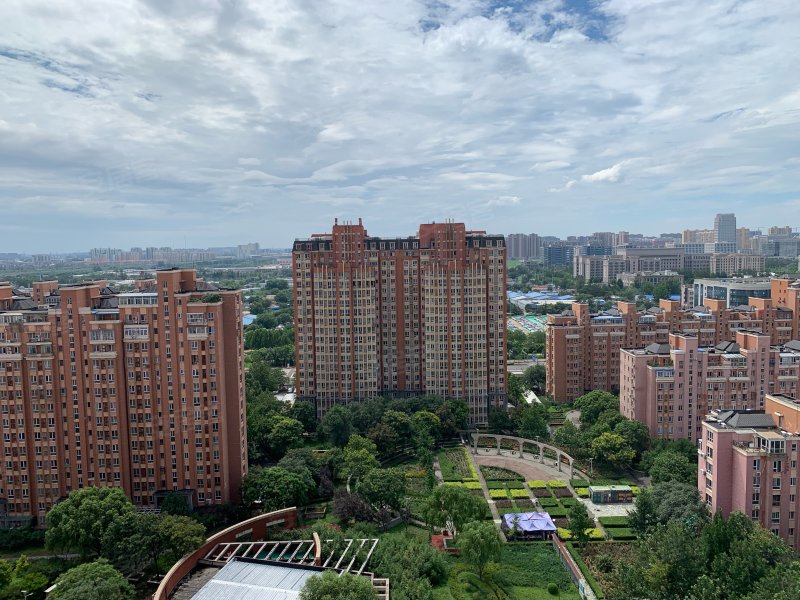 万年花城玫瑰碗(万年花城三期)