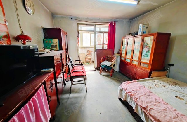 盛宇里1室1厅42㎡58万二手房图片