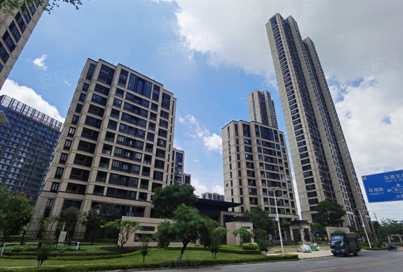 融创湖滨世家,横三路,近禅港路-佛山融创湖滨世家二手房,租房,房价