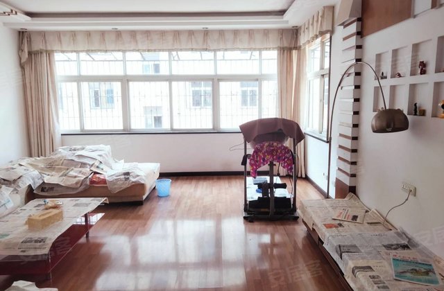 云梦园林小区3室2厅142㎡31.5万二手房图片