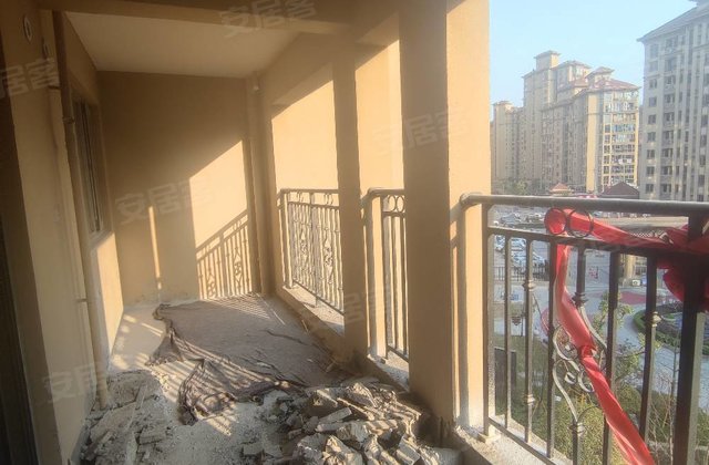 中梁百悦城3室2厅91㎡107万二手房图片
