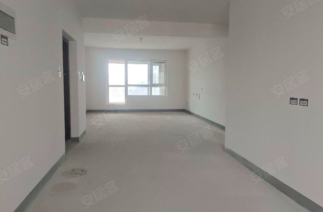 凤凰华府C区3室2厅138㎡123万二手房图片