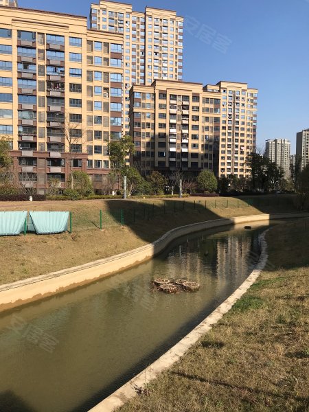 众发阳光水岸