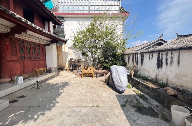北门坡庭院4室2厅168㎡155万二手房图片