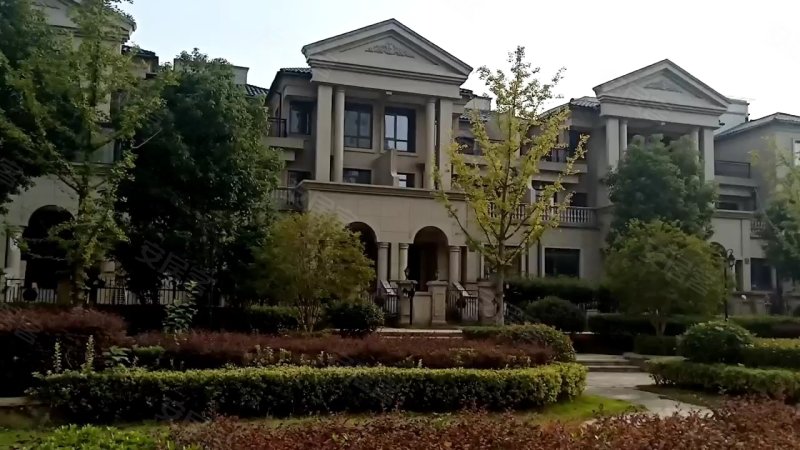 凤鸣湖公寓(别墅),千岛湖路,近九华北路-芜湖凤鸣湖公寓(别墅)二手房