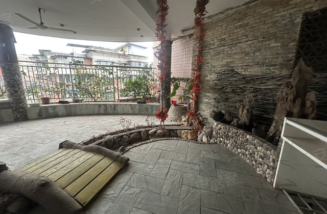 鑫苑小区4室2厅170㎡52.8万二手房图片