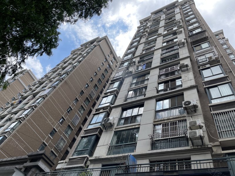 江南春城(北区),建设三路与本溪街交汇处-武汉江南春城(北区)二手房