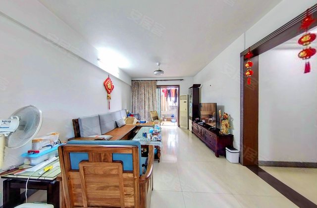 理想蓝堡国际花园3室2厅146.71㎡920万二手房图片