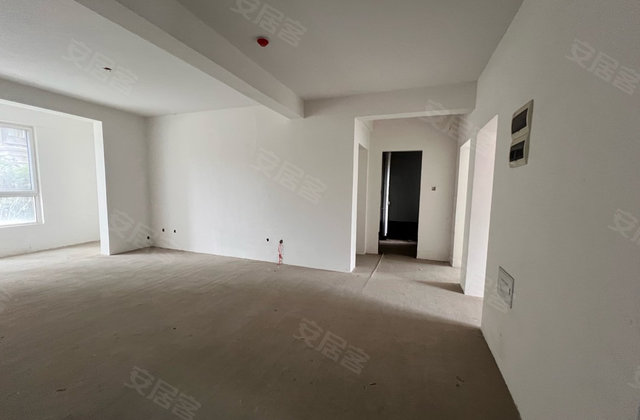 明珠南苑二期3室2厅125㎡67万二手房图片