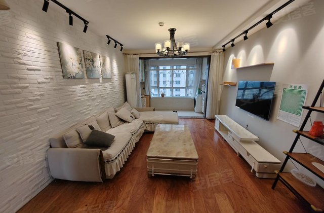 北国之春(二期)3室2厅118㎡80万二手房图片