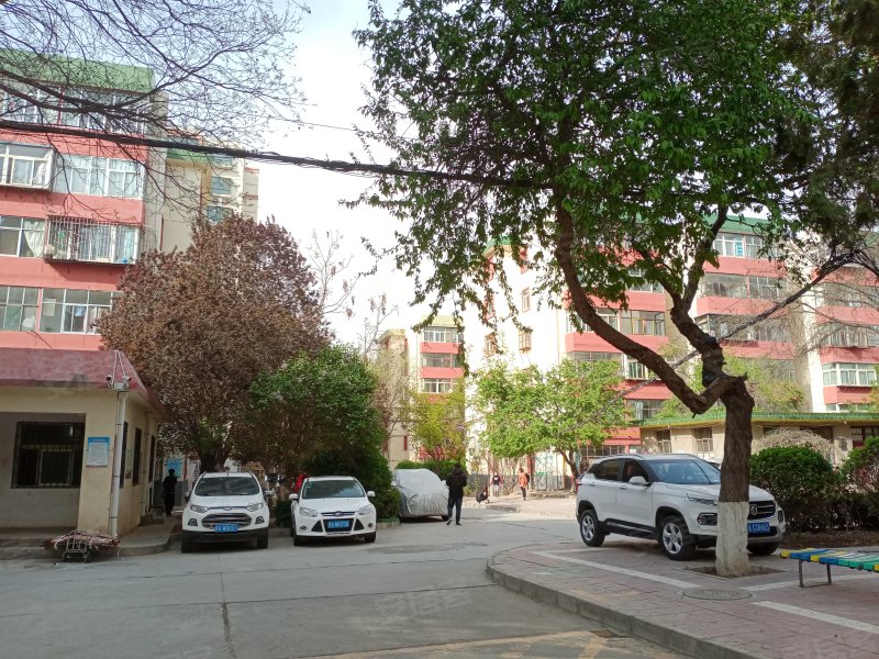 兰州市铁路局东岗家属院