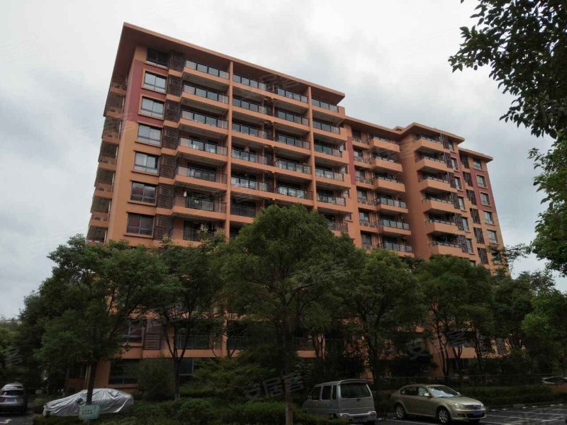 水清年华臻景苑 