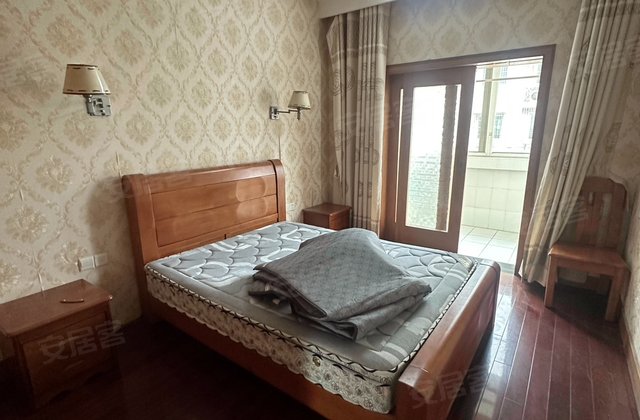 环北新村(东区)3室2厅119.9㎡113.8万二手房图片