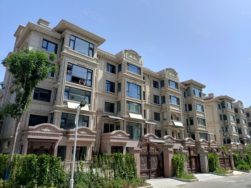 白金翰宫(别墅),沂河路96号