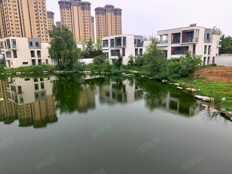 卓达法兰香颂小区
